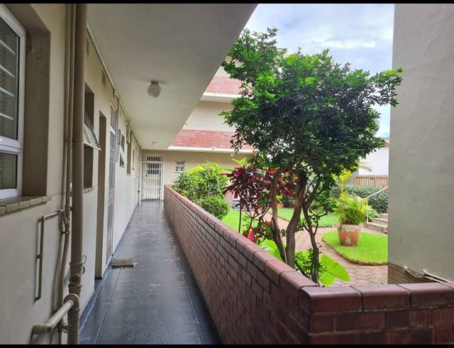 3 BEDROOM FLAT FOR SALE IN GLENWOOD